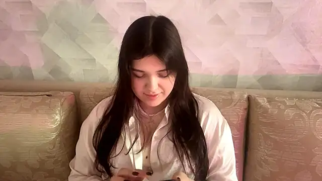 CarylWeatherholtz online show from October 2025 12:26:01 PM