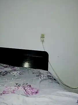 Snapshot of Banouti_23 chatting on September 2025 12:19:01 PM Banouti 23 online show from September 2025 12:19:01 PM