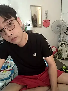 Snapshot of moaman190 chatting on December 2025 09:27:02 AM moaman190 online show from December 2025 09:27:02 AM