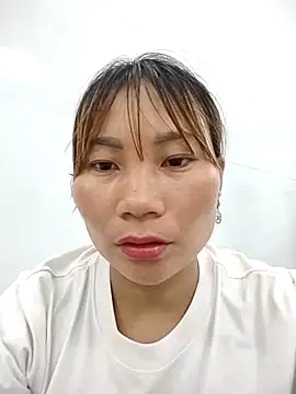 Mainay0033 online show from October 2025 06:52:01 PM