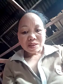  YooY  online show from September 2025 04:18:02 AM