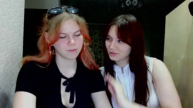 Poppy sun online show from October 2025 05:28:01 PM