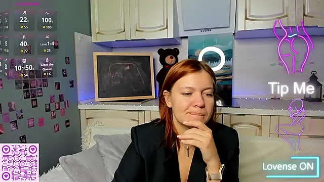 BattyBaker online show from October 2025 01:13:01 AM