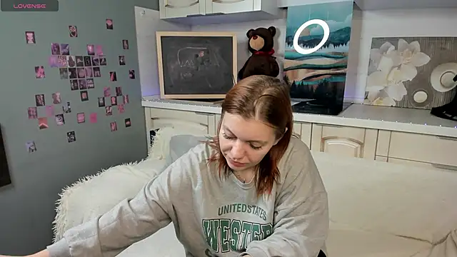 BattyBaker online show from November 2025 03:27:01 AM