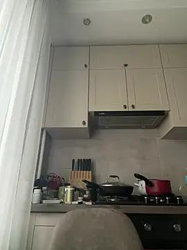 Snapshot of AliceCurlyX chatting on February 2026 09:39:01 AM AliceCurlyX online show from February 2026 09:39:01 AM