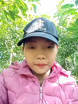 Snapshot of Ananine chatting on November 2025 07:33:02 AM Ananine online show from November 2025 07:33:02 AM