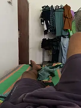 Snapshot of Senurak99 chatting on September 2025 07:31:01 AM Senurak99 online show from September 2025 07:31:01 AM