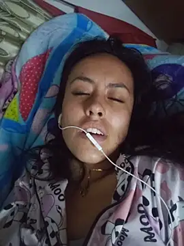 Queen Ashly online show from December 2025 12:16:02 AM