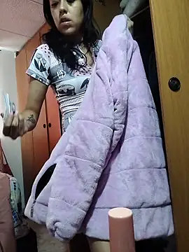 Queen Ashly online show from March 2026 04:31:01 PM