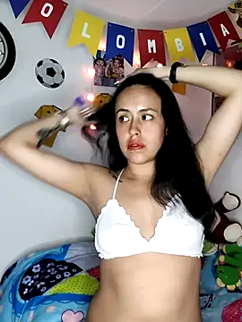 Queen Ashly online show from June 2026 01:37:01 AM