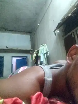 yours boyyy online show from September 2025 06:20:01 PM