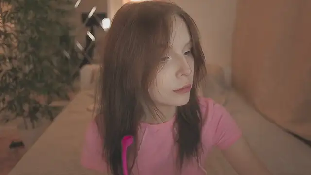 claire bennett online show from September 2025 10:15:02 PM