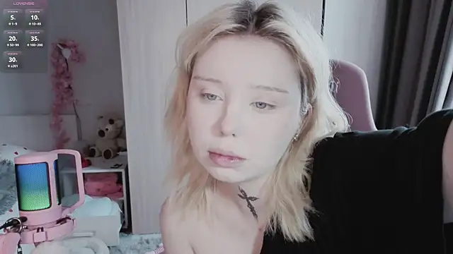 RileyVice online show from July 2026 08:32:01 AM