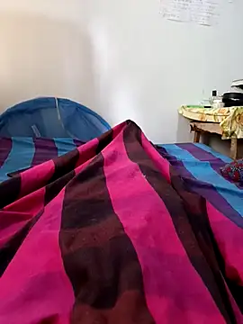 SHIFT1234 online show from September 2025 06:35:02 AM