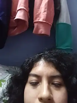 Syndel23 online show from September 2025 05:07:01 AM