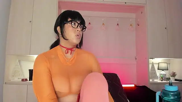 Snapshot of VickyRuiz_ chatting on November 2025 12:22:02 PM VickyRuiz online show from November 2025 12:22:02 PM