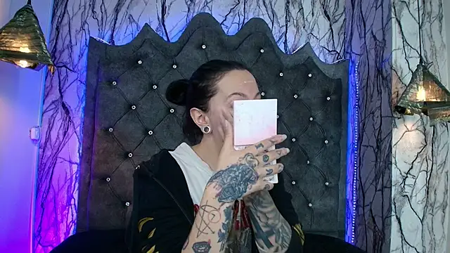 Snapshot of Zami_Escobar_of chatting on September 2025 06:32:02 PM Zami Escobar of online show from September 2025 06:32:02 PM