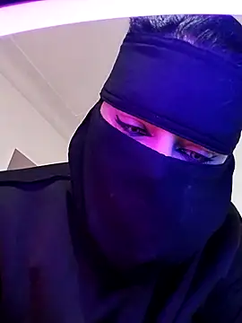 lilyan12 online show from April 2026 01:17:02 AM