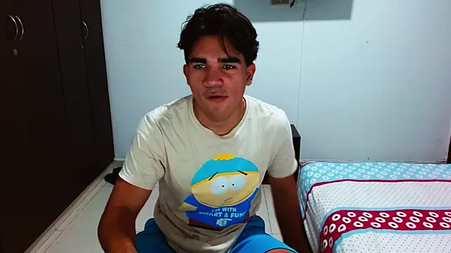 Snapshot of babysebasxxx chatting on October 2025 03:06:02 AM babysebasxxx online show from October 2025 03:06:02 AM