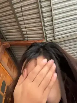 Snapshot of Kouis999 chatting on February 2026 04:41:02 AM Kouis999 online show from February 2026 04:41:02 AM