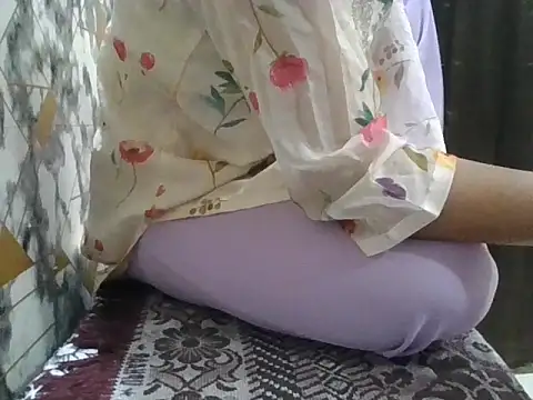 Roshani hoty online show from March 2026 09:45:02 AM