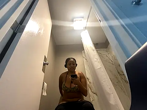 Snapshot of princesslivv chatting on September 2025 07:51:02 PM princesslivv online show from September 2025 07:51:02 PM