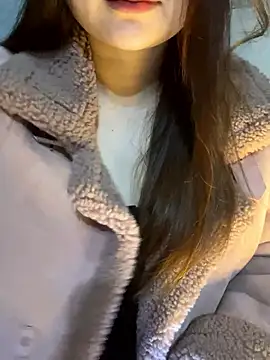 Hinne07 online show from January 2026 03:05:01 PM