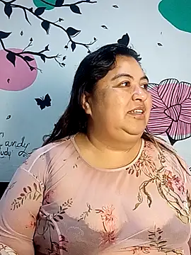 curvy diva  online show from October 2025 11:21:02 AM