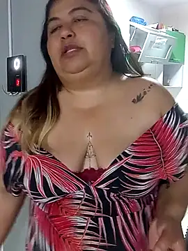 curvy diva  online show from December 2025 10:43:01 AM