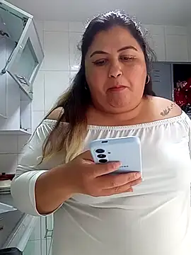 curvy diva  online show from January 2026 01:03:01 PM