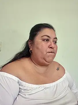 curvy diva  online show from February 2026 02:14:01 PM