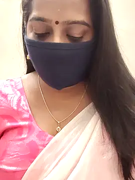 saritha29 online show from December 2025 05:28:02 PM