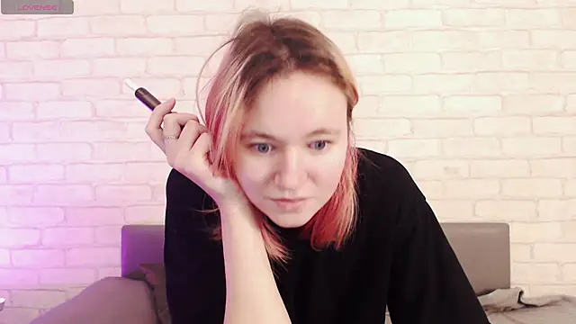 Ericha Stone online show from February 2026 08:13:01 AM