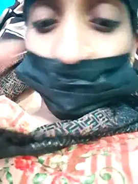 Pahadi couple online show from October 2025 04:41:01 PM