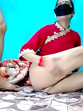 Pahadi couple online show from November 2025 06:24:02 AM