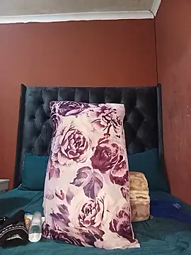 TheSpiceyQueen online show from May 2026 12:45:02 PM