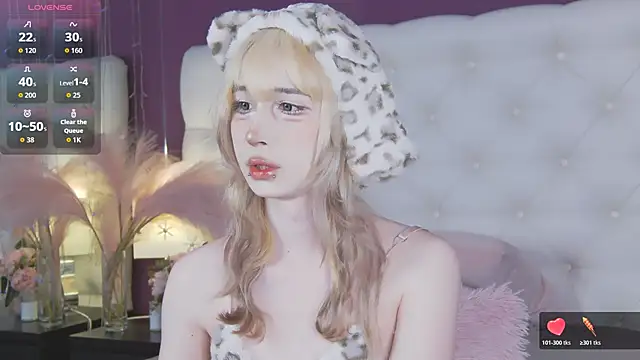 Snapshot of cutetomie chatting on February 2026 09:13:02 PM cutetomie online show from February 2026 09:13:02 PM