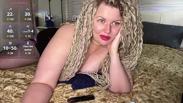 Snapshot of Vielinka chatting on September 2025 06:35:01 AM Vielinka online show from September 2025 06:35:01 AM