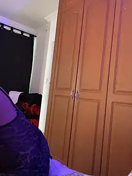 VeronicaSaenzx online show from February 2026 07:58:02 PM