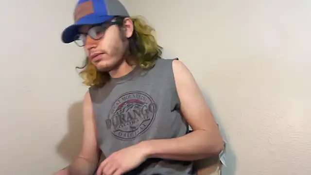 Snapshot of zacthefeetguy chatting on February 2026 07:18:01 PM zacthefeetguy online show from February 2026 07:18:01 PM