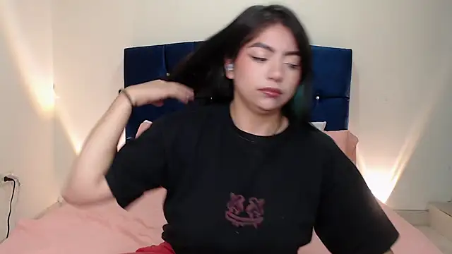 Snapshot of sammy_bunny1 chatting on September 2025 05:07:02 AM sammy bunny1 online show from September 2025 05:07:02 AM