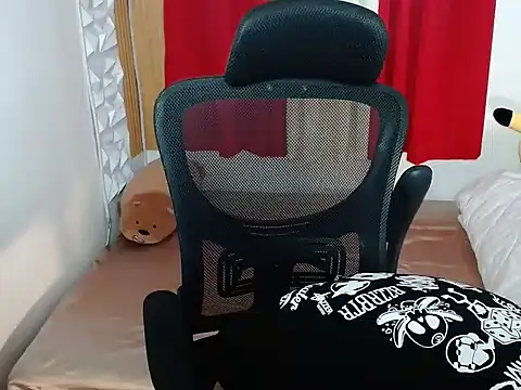 Snapshot of Njay_16 chatting on February 2026 06:42:01 AM Njay 16 online show from February 2026 06:42:01 AM