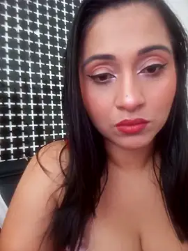 Snapshot of Alisson_Morgann chatting on October 2025 04:19:01 PM Alisson Morgann online show from October 2025 04:19:01 PM