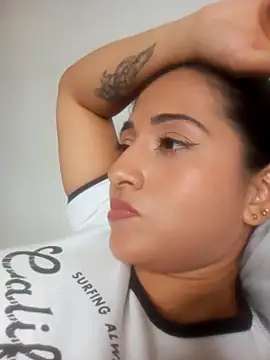 Snapshot of Alisson_Morgann chatting on October 2025 05:24:02 PM Alisson Morgann online show from October 2025 05:24:02 PM