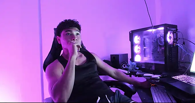 Snapshot of kenji_azura1 chatting on October 2025 07:45:01 AM kenji azura1 online show from October 2025 07:45:01 AM