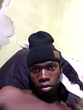 Snapshot of phumlanisanka chatting on October 2025 08:53:02 PM phumlanisanka online show from October 2025 08:53:02 PM