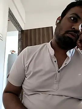 vinay smalldick online show from January 2026 11:47:02 AM