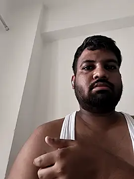 vinay smalldick online show from July 2026 04:21:02 AM