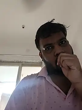 vinay smalldick online show from July 2026 04:19:02 AM