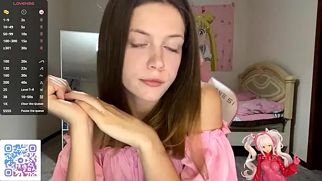 Snapshot of VibeQueenLucy chatting on October 2025 02:24:02 PM VibeQueenLucy online show from October 2025 02:24:02 PM